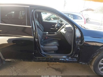 Mercedes GLC C254/X254 2024 Mercedes-Benz GLC 300 2024 2.0l 2.0 Benzyna 255KM, zdjęcie 9