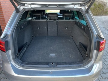 Volkswagen Passat B8 Variant 1.6 TDI BlueMotion Technology 120KM 2018 Volkswagen Passat 1.6 diesel 120 KM automat R-line zarej w PL zadbany, zdjęcie 34