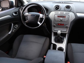 Ford Mondeo IV Hatchback 2.0 Duratec 145KM 2009 Ford Mondeo 2.0 16V, Klima, Klimatronic, El. szyby, zdjęcie 6