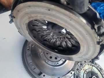 BMW 3 E90 E91 SPRZĘGŁO KOŁO TARCZA DOCISK KOMPLET 2.0 D 320 D