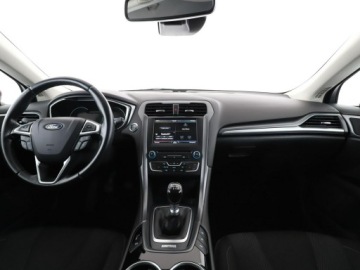Ford Mondeo V Sedan 1.5 EcoBoost 160KM 2015 Ford Mondeo led auto klima duze radio start stop, zdjęcie 14