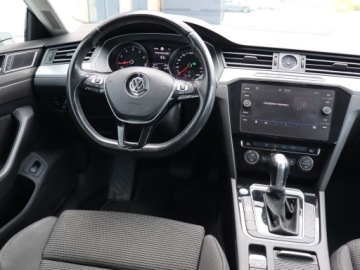 Volkswagen Arteon Fastback 1.5 TSI 150KM 2017 VW Arteon 1.5 TSI, Salon Polska, Serwis ASO, zdjęcie 6