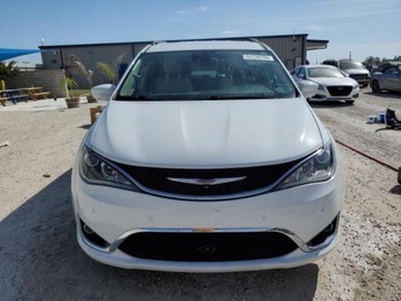 Chrysler Pacifica II 2017 Chrysler Pacifica Chrysler Pacifica Touring-L Plus FWD 3.6 Benzyna 287KM, zdjęcie 1