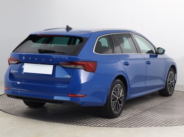Skoda Octavia IV Liftback 1.5 TSI EVO 150KM 2022 Skoda Octavia 1.5 TSI e-tec, Salon Polska, zdjęcie 4