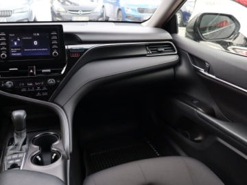 Toyota Camry IX Sedan 2.5 Hybrid Dynamic Force 218KM 2021 Toyota Camry 2.5 Hybrid, Salon Polska, zdjęcie 7
