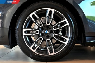 BMW Seria 5 G90-91 Touring 2.0 520d 197KM 2024 BMW Seria 5 520d xDrive SedanFV23System Travel Comfort RailM Pakiet Sport, zdjęcie 21