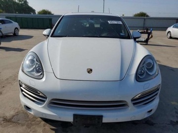 Porsche Cayenne II SUV 3.6 V6 300KM 2014 Porsche Cayenne 2014, 3.0L, 4x4, po gradobiciu, zdjęcie 4