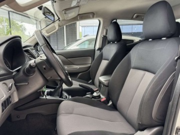 Mitsubishi L200 V Club Cab 2.4 154KM 2019 Mitsubishi L200 DC Invite EU6 Pickup Wyciagarka Hak Salon Polska FV23, zdjęcie 8