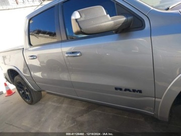  RAM 1500 2021r., Laramie, od ubezpieczalni 5.7 Benzyna 395KM, zdjęcie 6