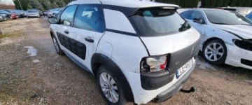 Citroen C4 Cactus 2015 Citroen C4 Cactus 122015r, 1.2 Benzyna. Lekko uszkodzony lewy tyl. Jezdzi., zdjęcie 4