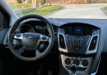 Ford Focus III Kombi 1.6 Duratorq TDCi DPF 115KM 2012 Ford Focus 1.6 TDCI, Zadbany Egzemplarz 1.6 Diesel 115KM, zdjęcie 8