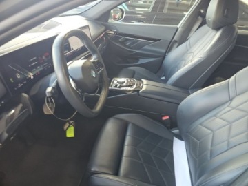 BMW Seria 5 G90-91 2024 BMW Seria 5 530I 2024 2.0 Benzyna 255KM, zdjęcie 8