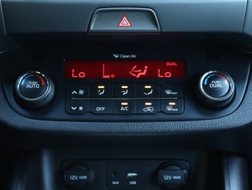 Kia Sportage III SUV Facelifting 1.6 GDI 135KM 2015 Kia Sportage 1.6 GDI, Salon Polska, 1. Właściciel, zdjęcie 12