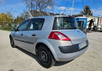 Renault Megane II Sedan 1.6 i 16V 115KM 2004 Renault Megane Renault Megane 1.6 Benzyna 115KM, zdjęcie 3