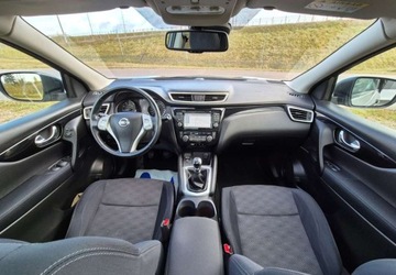 Nissan Qashqai II Crossover 1.2 DIG-T 115KM 2014 Nissan Qashqai Nissan Qashqai 1.2 DIG-T N-Vision 1.2 Benzyna 115KM, zdjęcie 22