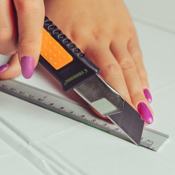 НОЖ МЕТАЛЛ ОБОИ НОЖ ОБИВОЧНЫЙ СО СЛОМАННЫМ ЛЕЗВИЕМ BROKEN BLADE 18ММ