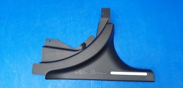 НАКЛАДКА, порог, внутренняя планка. Задний порог Альфа 156.