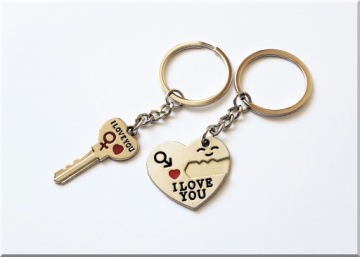 БРЕЛОК ДЛЯ ПАРЫ ДВА СЕРДЦА LOVE 02 ПОДАРОЧНЫЙ НАБОР