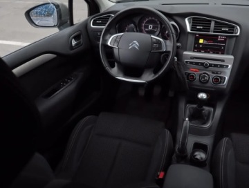 Citroen C4 II Hatchback 5d Facelifting 1.2 PureTech 110KM 2017 Citroen C4 1.2 PureTech, Navi, Klima, Klimatronic, zdjęcie 6