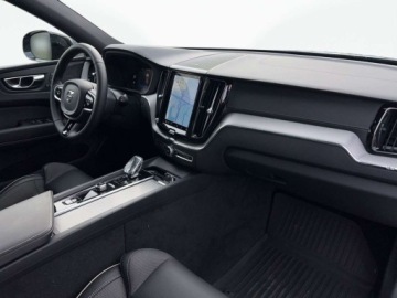 Volvo XC60 II 2022 Volvo XC 60 B5 D 235 KM AWD Kamera 360, Pneumatyka,Harman, Blis, Cta, ACC,, zdjęcie 14