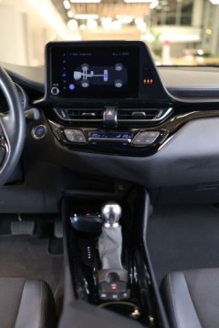 Toyota C-HR I Crossover Facelifting 1.8 Hybrid 122KM 2023 Toyota C-HR 1.8 Hybrid Style 1.8 Hybryda 122KM, zdjęcie 20