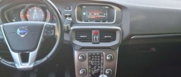 Volvo V40 II Cross Country D2 115KM 2014 Volvo V40 Volvo V40 D2 Momentum 1.6 Diesel 115KM, zdjęcie 13