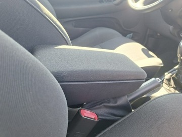 Alfa Romeo 147 Hatchback 1.6 i 16V T.Spark 120KM 2002 Alfa Romeo 147, zdjęcie 27