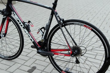 Размер шоссейного велосипеда CENTURION GIGADRIVE CARBON ULTEGRA 49