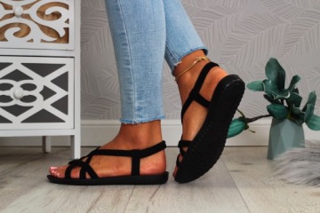 ЧЕРНЫЕ СПОРТИВНЫЕ САНДАЛИИ ЖЕНСКИЕ, РАНЬШЕ НА ЛЕТО
