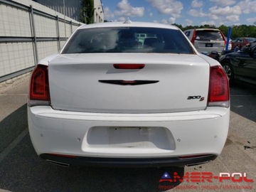 Chrysler 300C II 2021 Chrysler 300s _3.6 L_2021r_RWD 3.6 Benzyna 300KM, zdjęcie 5