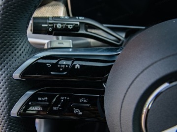 Mercedes GLC C254/X254 Coupe 2.0 300 258KM 2026 MERCEDES-BENZ GLC 300 4-Matic AMG Line 2.0 (258KM) 2026, zdjęcie 7