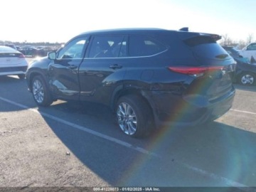 Toyota Highlander III 2023 Toyota Highlander Toyota Highlander 2.4 Benzyna 265KM, zdjęcie 4