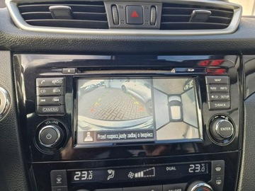 Nissan Qashqai II Crossover 1.2 DIG-T 115KM 2014 Nissan Qashqai Benzyna Tekna Navigacja Panorama, zdjęcie 26