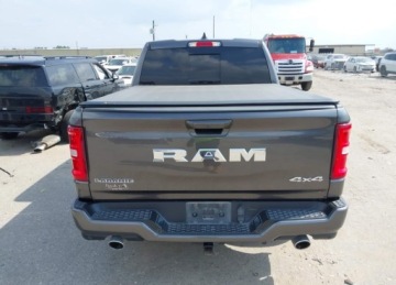  RAM 1500 RAM 1500 LARAMIE 4X4 57 BOX 3.0 Benzyna 426KM, zdjęcie 3