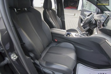 Peugeot 3008 II Plug-In Hybrid Facelifting 1.6 HYBRID4 300KM 2022 Peugeot 3008 GT line / 4x4 / Kamera, zdjęcie 26