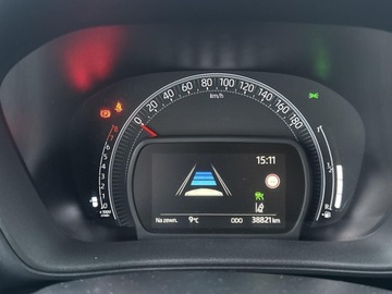 Toyota Aygo X 1.1 VVT-i 72KM 2022 Toyota Aygo X 1.0 VVTi Style 1.0 VVTi Toyota Aygo, zdjęcie 13