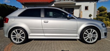 Audi A3 8P S3 Sportback 2.0 TFSI 265KM 2009 Audi S3 2.0B 265KM, Quatro, Półskóra, Navi, Xenon. BEZWYPADKOWY, zdjęcie 1