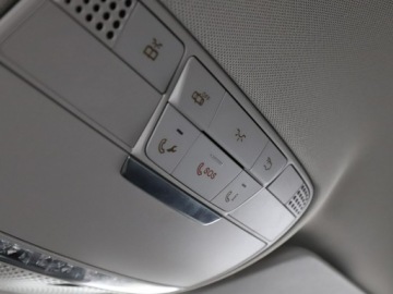 Mercedes Klasa C W205 Kombi 200 184KM 2017 Mercedes C 200 automat full LED półskóra grzane, zdjęcie 38