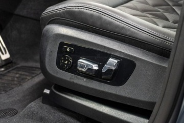 BMW X5 G05 SUV Facelifting 3.0 30d 298KM 2025 BMW X5 xDrive30d Dostępny od ręki!, zdjęcie 12