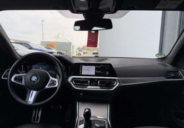BMW Seria 3 G20-G21 Touring 2.0 320d 190KM 2022 BMW Seria 3 320d 190km M Pakiet HeadUp Kamera cofania Kola 19 cali Alcanta, zdjęcie 10