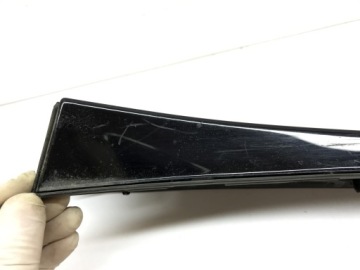 MERCEDES CLA W118 НАКЛАДКА СПОЙЛЕРА КРЫШКИ БАГАЖНИКА ПРАВАЯ A1187901000