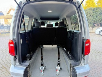 Volkswagen Caddy IV Kombi Maxi 2.0 TDI SCR BlueMotion Technology 102KM 2018 Volkswagen Caddy niepełnosprawnych Rampa inwalida, zdjęcie 2