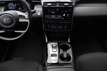 Hyundai Tucson IV SUV 1.6 T-GDI 48V 180KM 2022 Hyundai Tucson 1.6 T-GDI, Salon Polska, zdjęcie 9