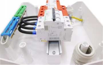 ГЕРМЕТИЧНЫЙ РАСПРЕДЕЛИТЕЛЬНЫЙ ЩИТ IP65 AC DEHN+C32 3F RH-8