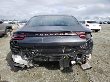 Porsche Panamera II Liftback 3.0 330KM 2018 Porsche Panamera 2018, 3.0L, od ubezpieczalni 3.0 Benzyna 330KM, zdjęcie 1