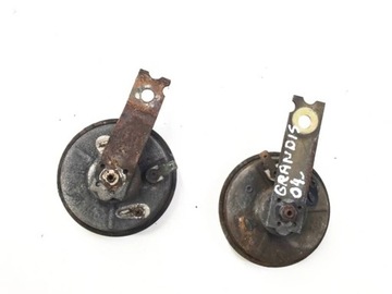 MITSUBISHI GRANDIS 2004R KLAKSON SIGNÁL KOMPLET