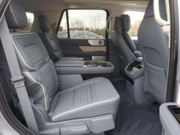 Lincoln Navigator III 2024 Lincoln Navigator 2024, 3.5L, 4x4, BLACK LABEL, od ubezpieczalni 3.5 440KM, zdjęcie 9