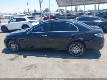 Mercedes Klasa C W206 2024 Mercedes-Benz Klasa C 300 2024 2.0l 2.0 Benzyna 255KM, zdjęcie 2