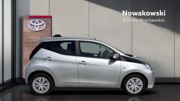 Toyota Aygo II Hatchback 3d Facelifting 1.0 VVT-i 72KM 2021 Toyota Aygo 1.0 VVT-i X-play II (2014-) 1.0 VVT-i, zdjęcie 26