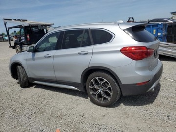 BMW X1 F48 2021 BMW X1 2021 r., 2,0 XDRIVE 28i 2.0 Benzyna 221KM, zdjęcie 3